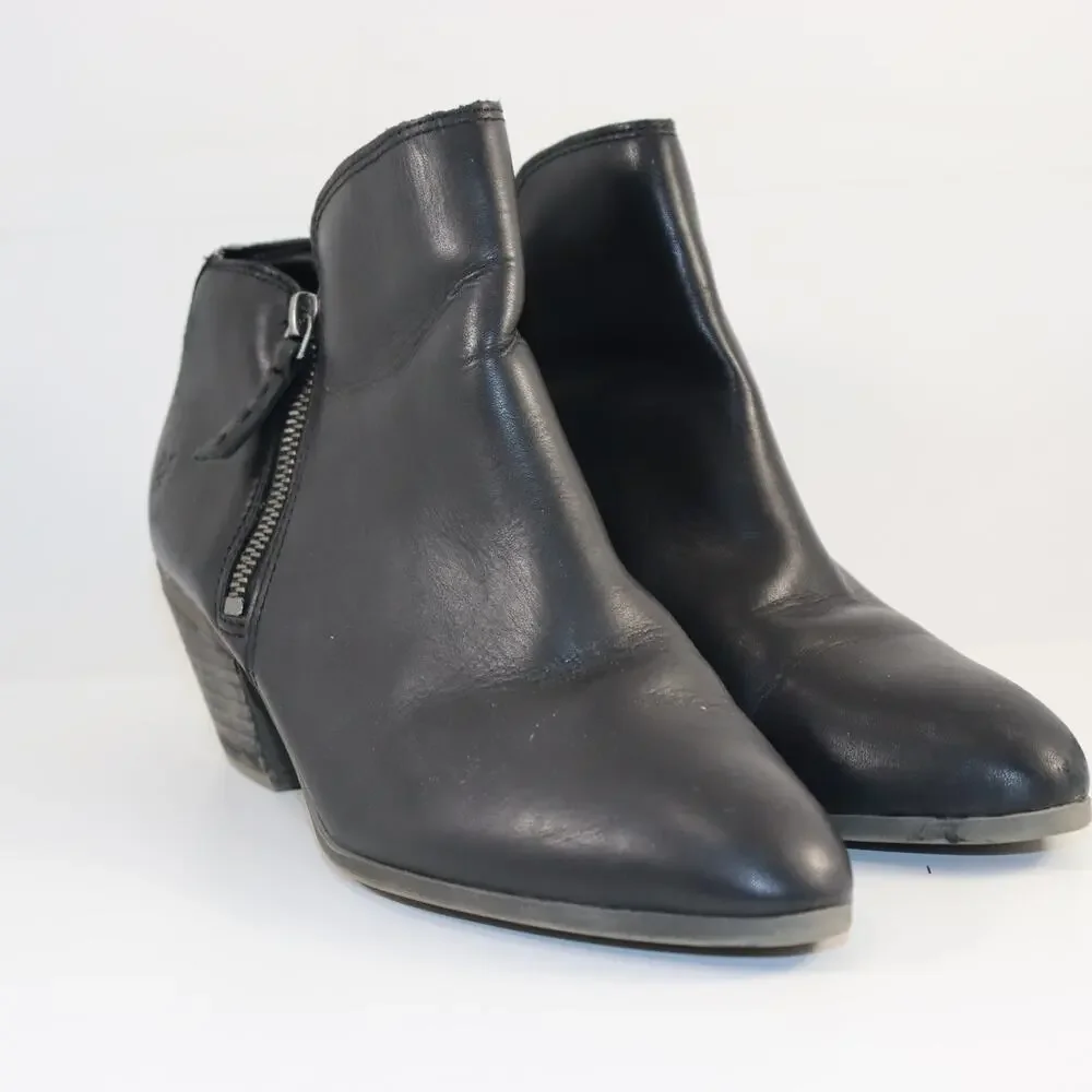 Frye Black Leather Ankle Booties‎ – Size 8